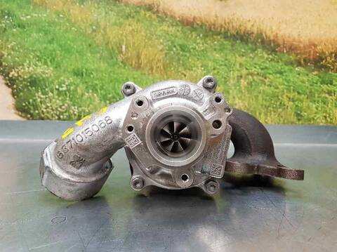 Foto 3ª: Turbocompresor Volkswagen Polo 1.0 TSI 95CV 70KW [CHZ] (2017)