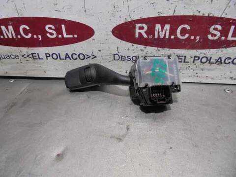 Foto 2ª: Mando Multifuncion Ford Focus AMBIENTE D) BERLINA 115CV 85KW [KKDA] (2008)
