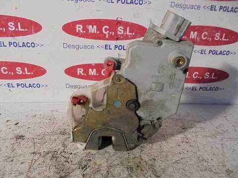 Foto 3ª: Cerradura Puerta Trasera Izquierda Nissan Primera 2.0 TD CAT BERLINA 90CV 66KW [CD20] (2000)