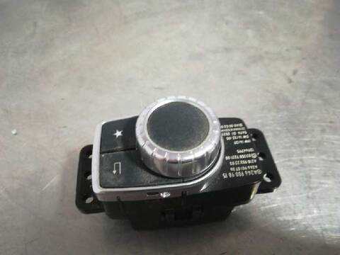 Foto 3ª: Mando Multifuncion Mercedes Clase A 140 A 180 CDI BLUEEFFICIENCY 176.012) 109CV 80KW [K9K] (2016)