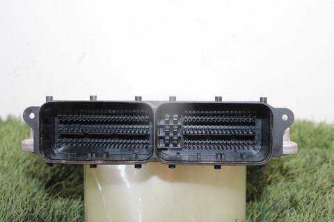 Foto 3ª: Centralita Motor ECU Skoda Octavia AMBITION 150CV 110KW (2016)