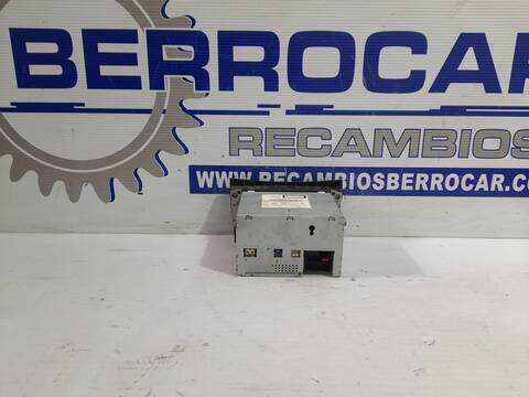 Foto 2ª: Sistema Audio Radio CD Mercedes Clase E 180 2.1 CDI CAT 170CV 125KW [OM651924] (2010)