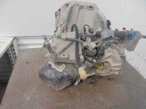 Foto 4ª: Caja Cambios Renault Clio CAMPUS 64CV 47KW [K9K 17] (2009)