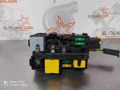 Caja Reles Fusibles Peugeot 308 STYLE 120CV 88KW