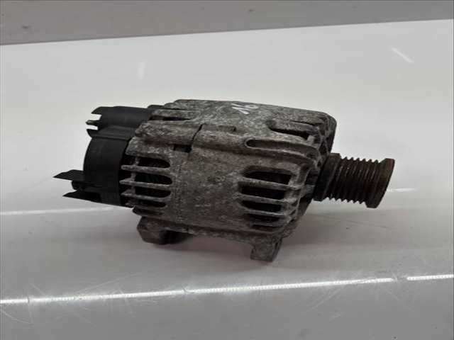 Foto 1ª: Alternador Opel Vivaro 90 - 115 CV [R9M408 LWZ] (2016)