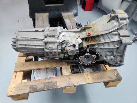 Foto 4ª: Caja Cambios Audi A4 2.0 TDI 16V 103KW) BERLINA 140CV [BLB] (2005)