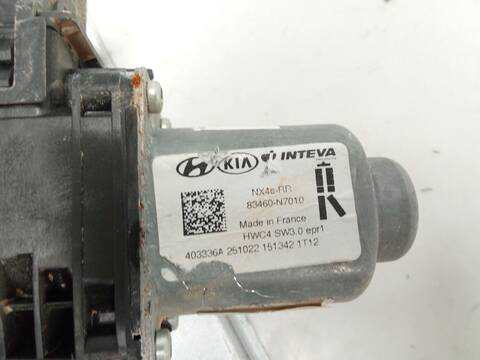 Foto 4ª: Elevalunas Eléctrico Trasero Derecho Hyundai Tucson MAXX 2WD T-GDI CAT] 150CV 110KW [G4FP] (2023)