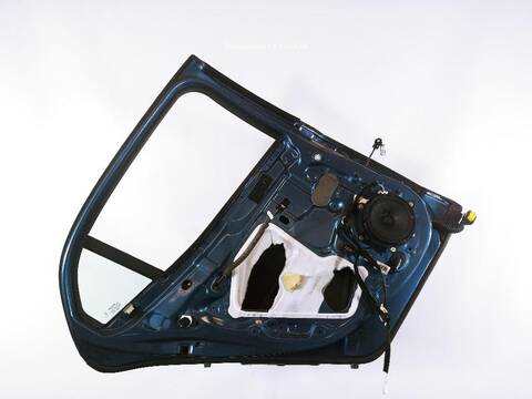 Foto 3ª: Puerta Trasera Izquierda Renault Megane 1.5 DCI 110 B9A3) (2015)
