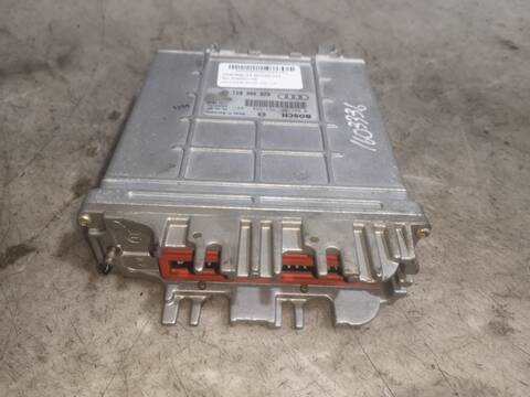 Centralita Motor ECU Audi A4 AHU BERLINA