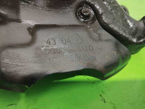 Foto 3ª: Mangueta Delantera Derecha Skoda Fabia 1.2 12V 64CV 47KW [BME] (2005)