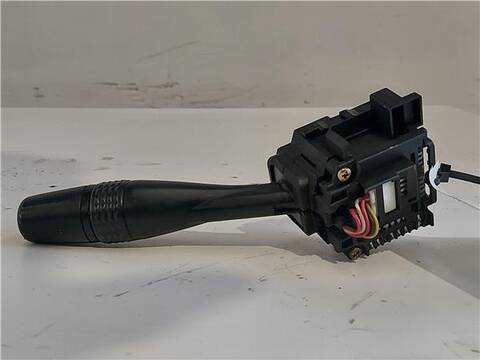 Foto 2ª: Mando Multifuncion Mitsubishi Montero 2.0 GDI H67W H77W) 129CV 95KW [4G94] (2003)