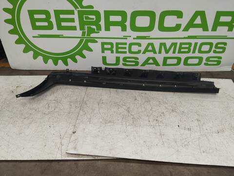 Foto 3ª: Faldón Lateral Bmw X3 2.0 16V DIESEL CAT 150CV 110KW [M47T2] (2006)