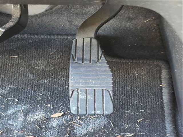 Pedal Acelerador Chevrolet Captiva 2.4 LS 136CV 100KW