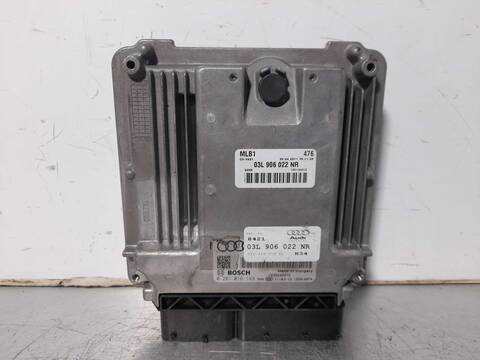 Foto 1ª: Centralita Motor ECU Audi A4 BASICO AVANT 170CV 125KW [CAH] (2011)