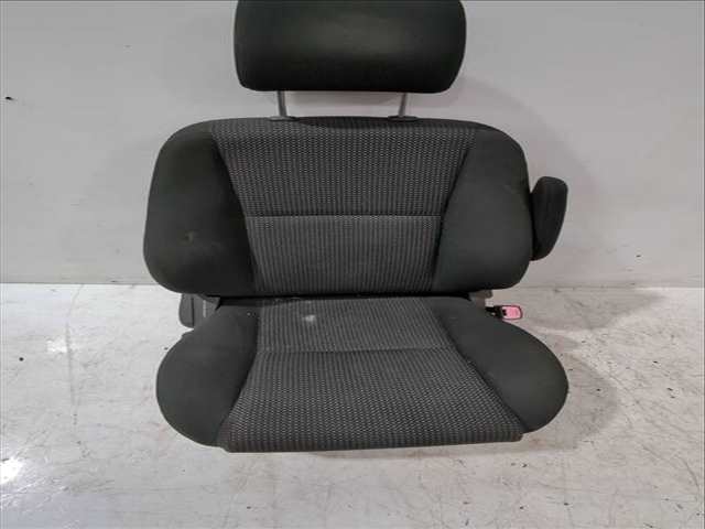 Foto 2ª: Asiento Delantero Derecho Toyota Corolla 2.2 D-4D AUR10_) 177CV 130KW [2AD-FHV] (2007)