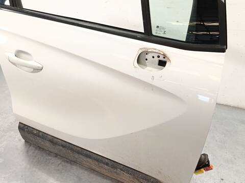 Foto 3ª: Puerta Delantera Derecha Opel Crossland 1.5 TURBO D 75) 102CV 75KW [YHT (DV5RCF),YHY (DV5RD)] (2019)