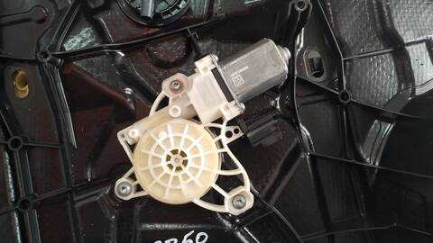 Foto 3ª: Elevalunas Eléctrico Delantero Izquierdo Ford Focus ACTIVE 125CV 92KW [B7DA] (2018)