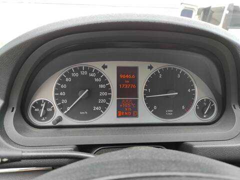 Cuadro de Instrumentos Mercedes Clase B 150 640941