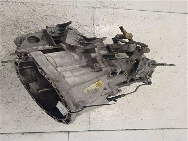 Foto 2ª: Caja Cambios Renault Megane 1.9 DCI DIESEL COUPE 120CV 88KW II COUPE/CABRIO [F9Q800] (2004)