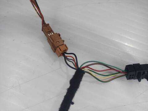 Foto 3ª: Retrovisor Derecho Peugeot 3008 STYLE 114CV (2009)