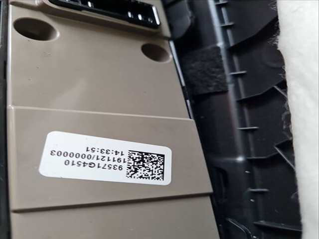 Foto 2ª: Botonera Elevalunas Hyundai i30 2.0 N 275CV 202KW [G4KH] (2025)