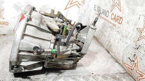 Foto 3ª: Caja Cambios Renault Laguna 1.9 DCI BG08 BG0G) 120CV 88KW [F9Q 750,F9Q 650,F9Q 670,F9Q 674] (2004)