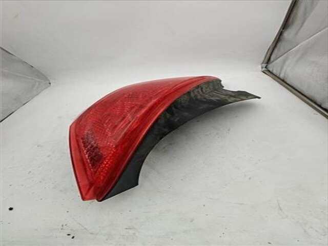 Foto 3ª: Piloto Trasero Izquierdo Peugeot 308 1.6 SPORT [1.6 LTR. - 80 KW HDI FAP CAT (9HZ - DV6TED4)] [9HZ / DV6TED4]