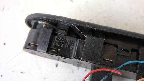 Foto 2ª: Botonera Elevalunas Peugeot 307 XS 1.6 HDI 109CV (2004)