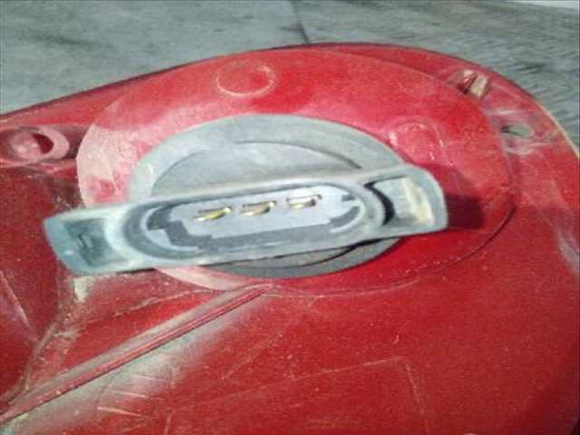 Foto 3ª: Piloto Trasero Derecho Chrysler PT Cruiser 2.2 CRD CLASSIC 121CV 89KW [664D] (2002)