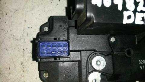 Foto 3ª: Cerradura Puerta Delantera Derecha Nissan Primastar 1.9 DCI DIESEL CAT 101CV 74KW [79Q U7] (2005)