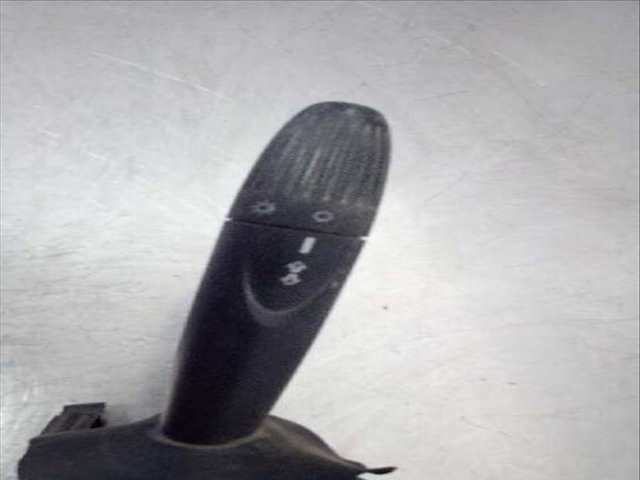 Foto 2ª: Mando Luces Fiat Punto VERSION INDEFINIDA