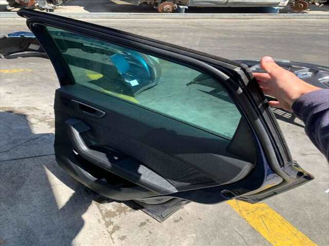 Foto 2ª: Puerta Trasera Derecha Seat Ateca 2.0 TDI 150CV [DTT] (2021)
