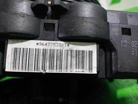 Foto 3ª: Mando Multifuncion Citroen C5 2.0 HDI 109CV [RHZDW10ATED] (2001)