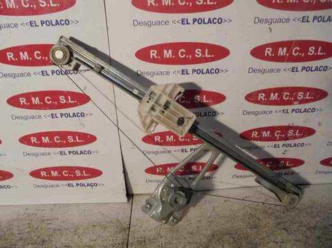Foto 2ª: Elevalunas Manual Trasero Derecho Volkswagen Polo 1.4 BERLINA 60CV 44KW [AUD] (2000)