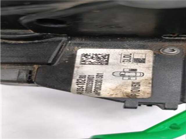 Foto 2ª: Cerradura Puerta Trasera Derecha Opel Astra 1.2 FPHNSL FPHNSR) 131CV 96KW [HNS (EB2ADTS)] (2023)