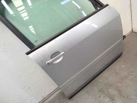 Foto 3ª: Puerta Delantera Derecha Audi A2 1.4 TDI 75CV 55KW