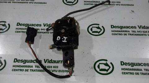 Foto 1ª: Cerradura Puerta Delantera Izquierda Mitsubishi Galloper 2.5 TD 99CV 73KW [D4BH] (2000)