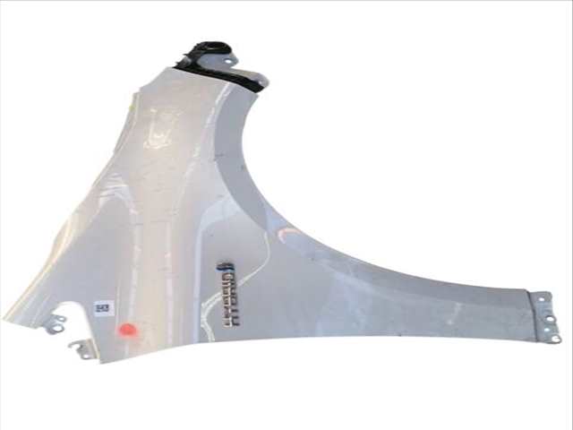 Aleta Delantera Derecha Toyota Corolla 1.8 HYBRID ZWE211 ZWE219) HATCHBACK