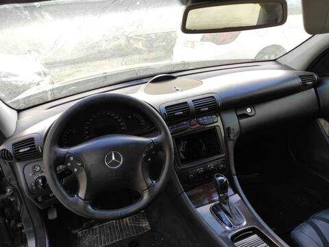 Salpicadero Mercedes Clase C 160 612962 BERLINA