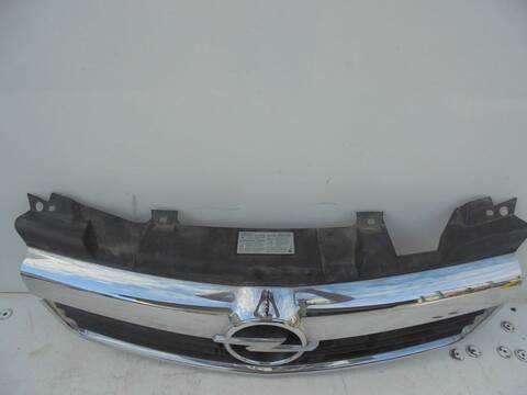 Foto 4ª: Rejilla Delantera Opel Zafira COSMO 105CV 77KW [Z16XEP] (2006)