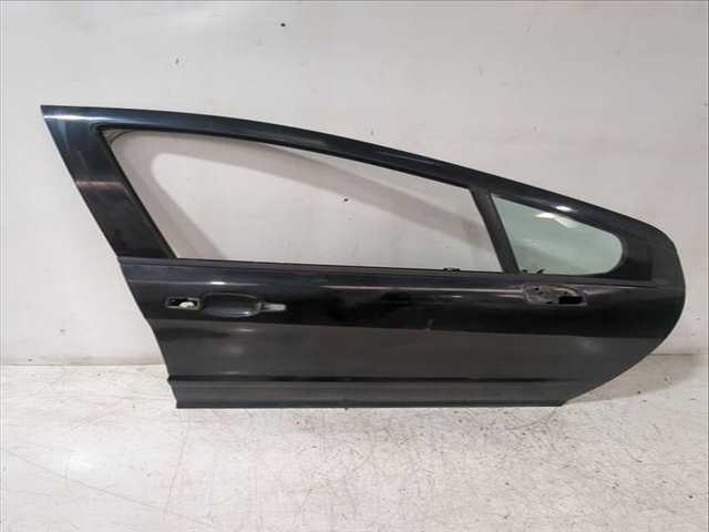 Foto 2ª: Puerta Delantera Derecha Peugeot 308 1.6 HDI 92CV 68KW [9HP (DV6DTED),9HJ (DV6DTEDM)] (2011)