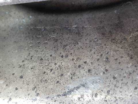Foto 2ª: Mangueta Trasera Izquierda Volvo XC 90 MOMENTUM AWD (2014)