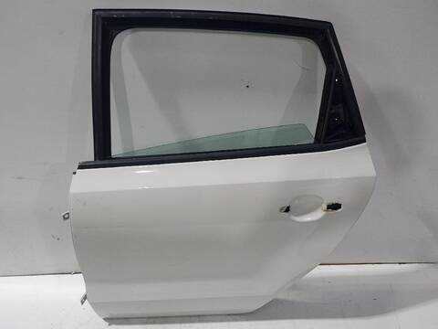 Foto 3ª: Puerta Trasera Izquierda Volkswagen Polo ADVANCE BLUEMOTION 90CV [CUSB] (2014)