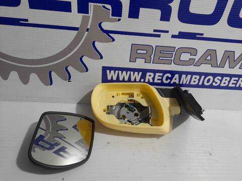Retrovisor Derecho Hyundai Santa Fe 2.2 CRDI CAT 197CV