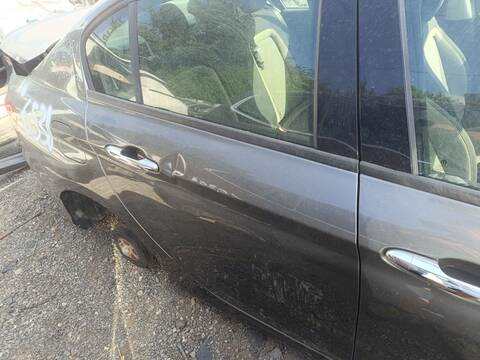 Puerta Trasera Derecha Fiat Tipo LOUNGE 95CV 70KW
