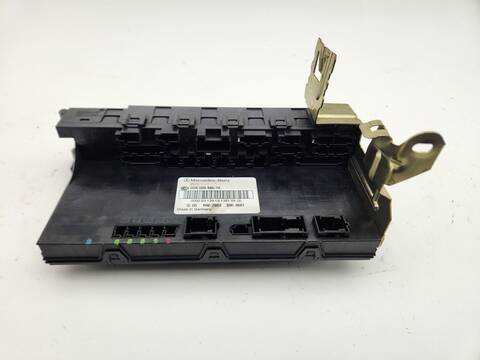 Caja Reles Fusibles Mercedes Clase C 160 270 CDI 209.316) COUPE 170CV 125KW