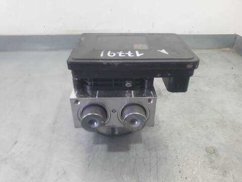 Foto 3ª: Abs Seat Leon 1.5 ETSI 150CV 110KW [DFYA] (2024)