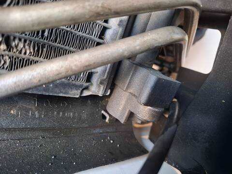 Foto 2ª: Radiador Calefaccion A.A. Audi A4 2.5 TDI 163CV (2001)