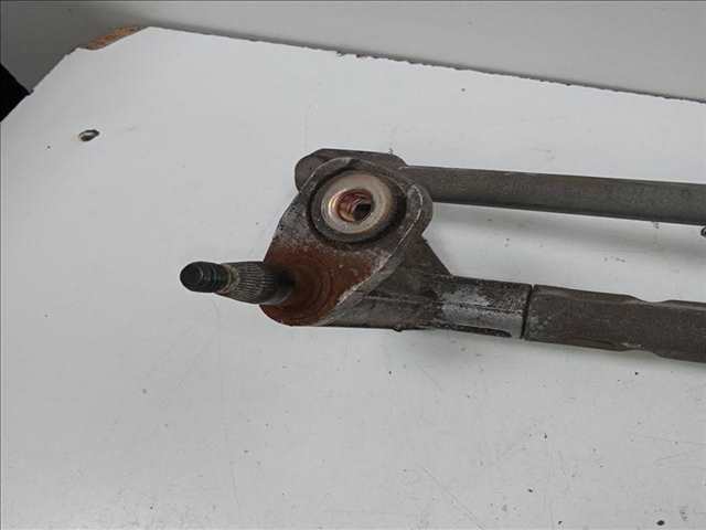 Foto 2ª: Motor Limpia Delantero Audi A3 1.9 TDI 115CV 3 PUERTAS (2001)