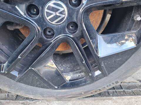 Foto 2ª: LLanta Chapa Volkswagen Passat R-LINE 4 MOTION 193CV [DXNB] (2024)